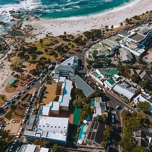 Tidal Pool - Camps Bay Apartment